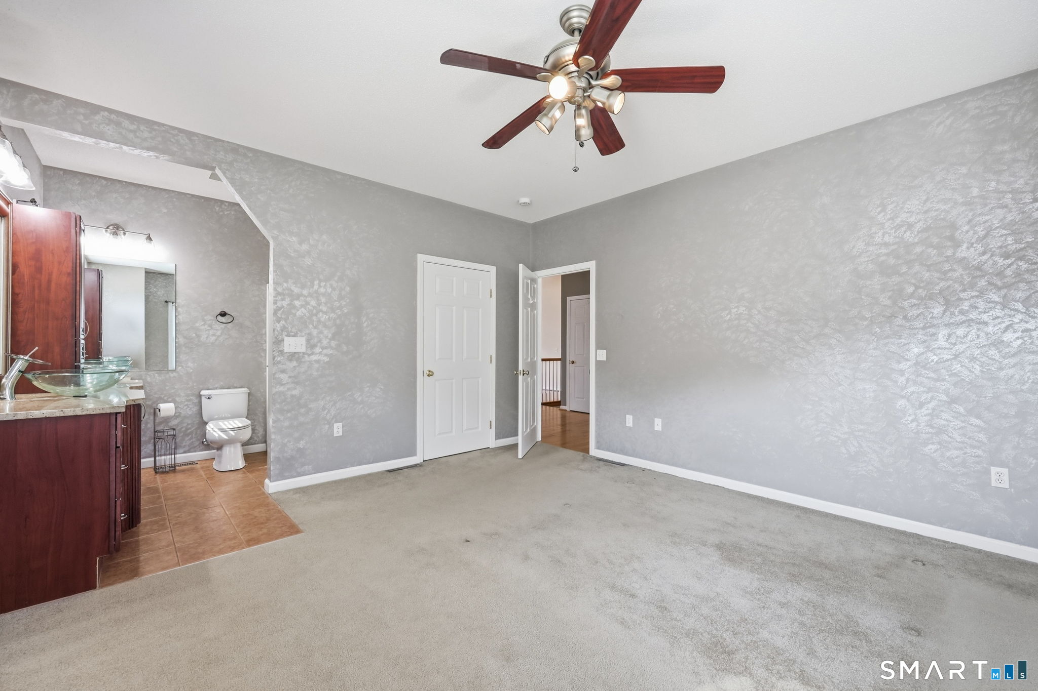 21 Merrigan Lane Windsor Locks CT 06096