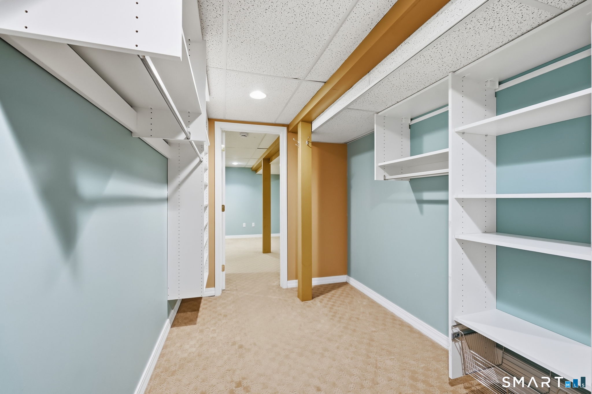 21 Merrigan Lane Windsor Locks CT 06096