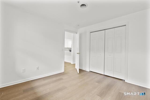 468 Main Street East Lyme CT 06357