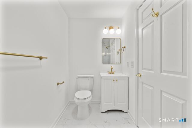 468 Main Street East Lyme CT 06357