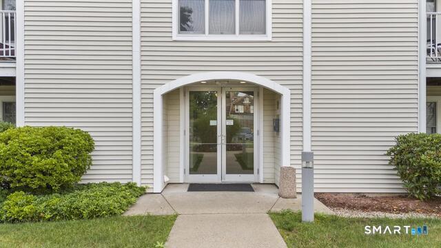 468 Main Street East Lyme CT 06357