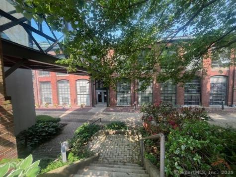 68 Thermos Avenue Norwich CT 06360