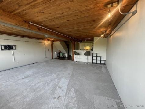 68 Thermos Avenue Norwich CT 06360