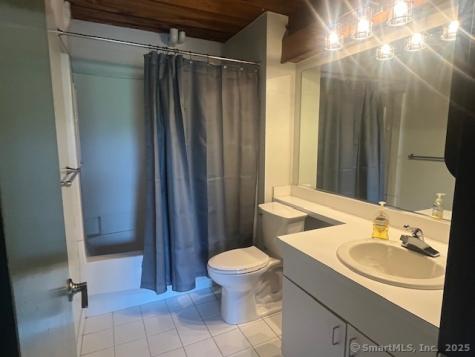 68 Thermos Avenue Norwich CT 06360