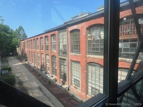 68 Thermos Avenue Norwich CT 06360