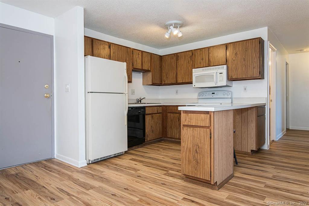 1323 Harbor View Drive Rocky Hill CT 06067