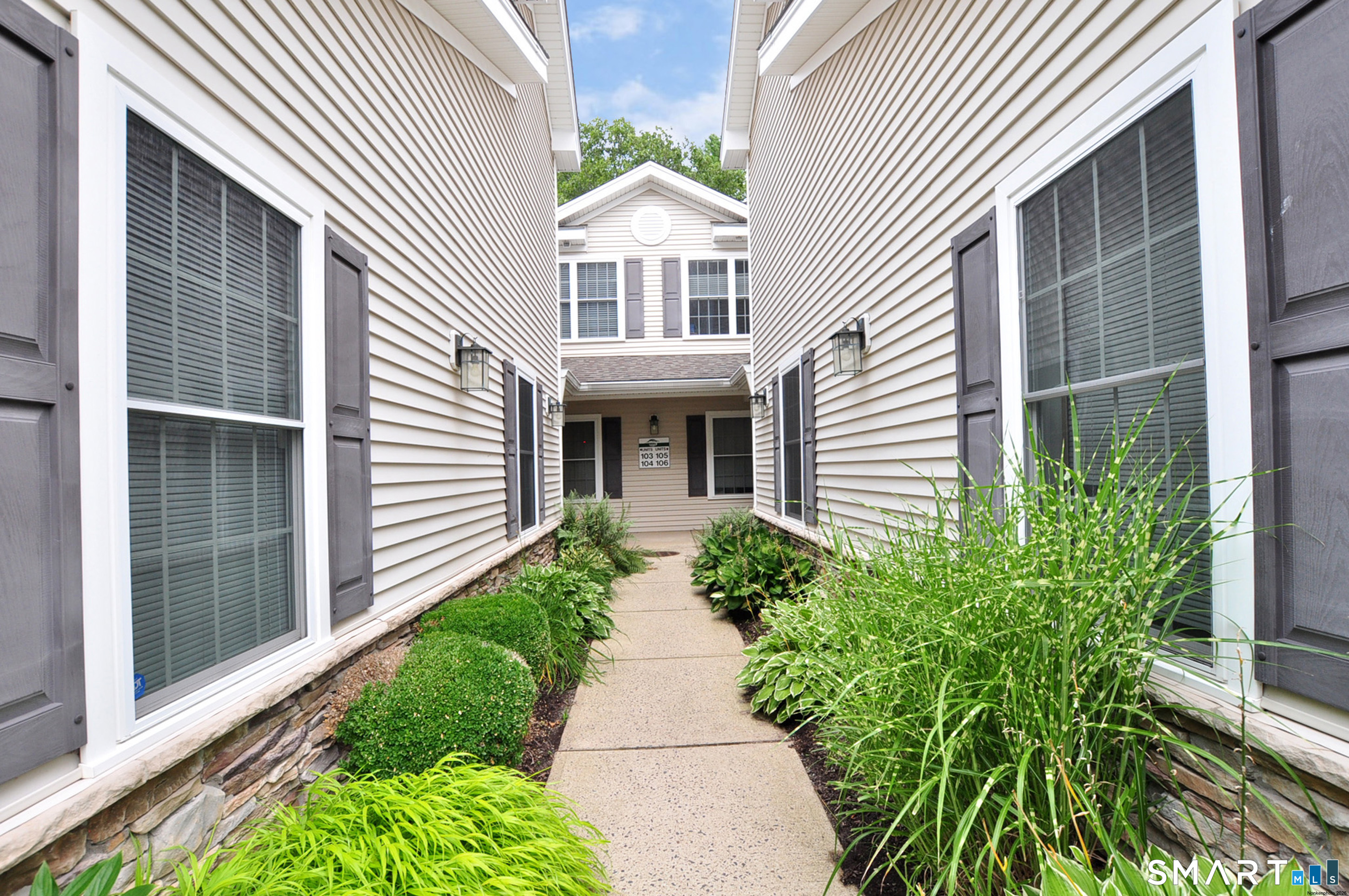 35 Todd Street Hamden CT 06518