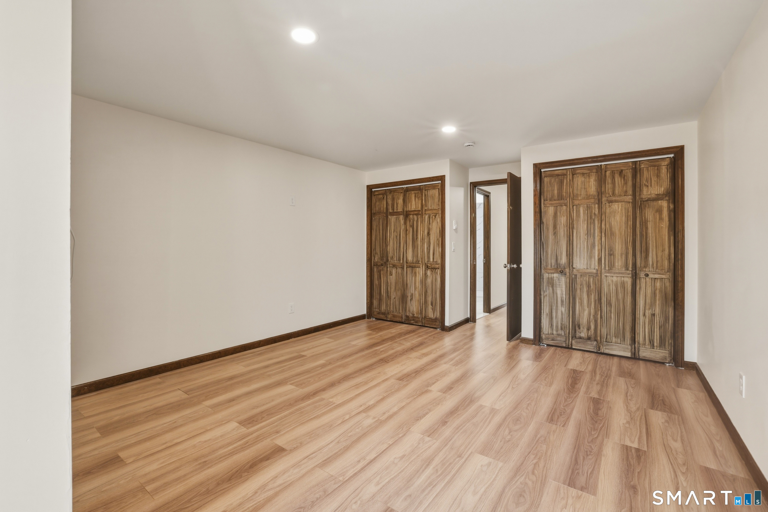 275 Broad Street Meriden CT 06450