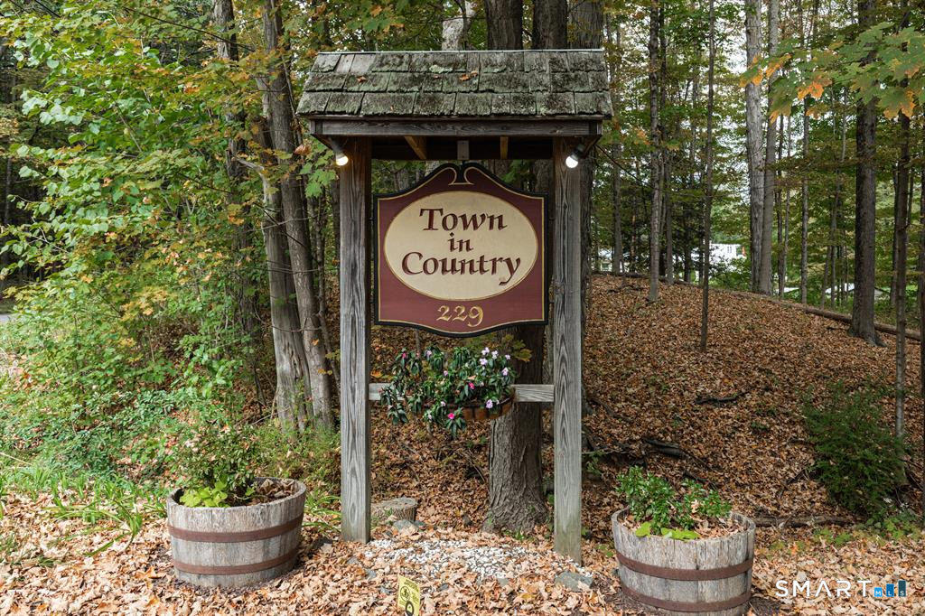 229 Bacon Pond Road Woodbury CT 06798