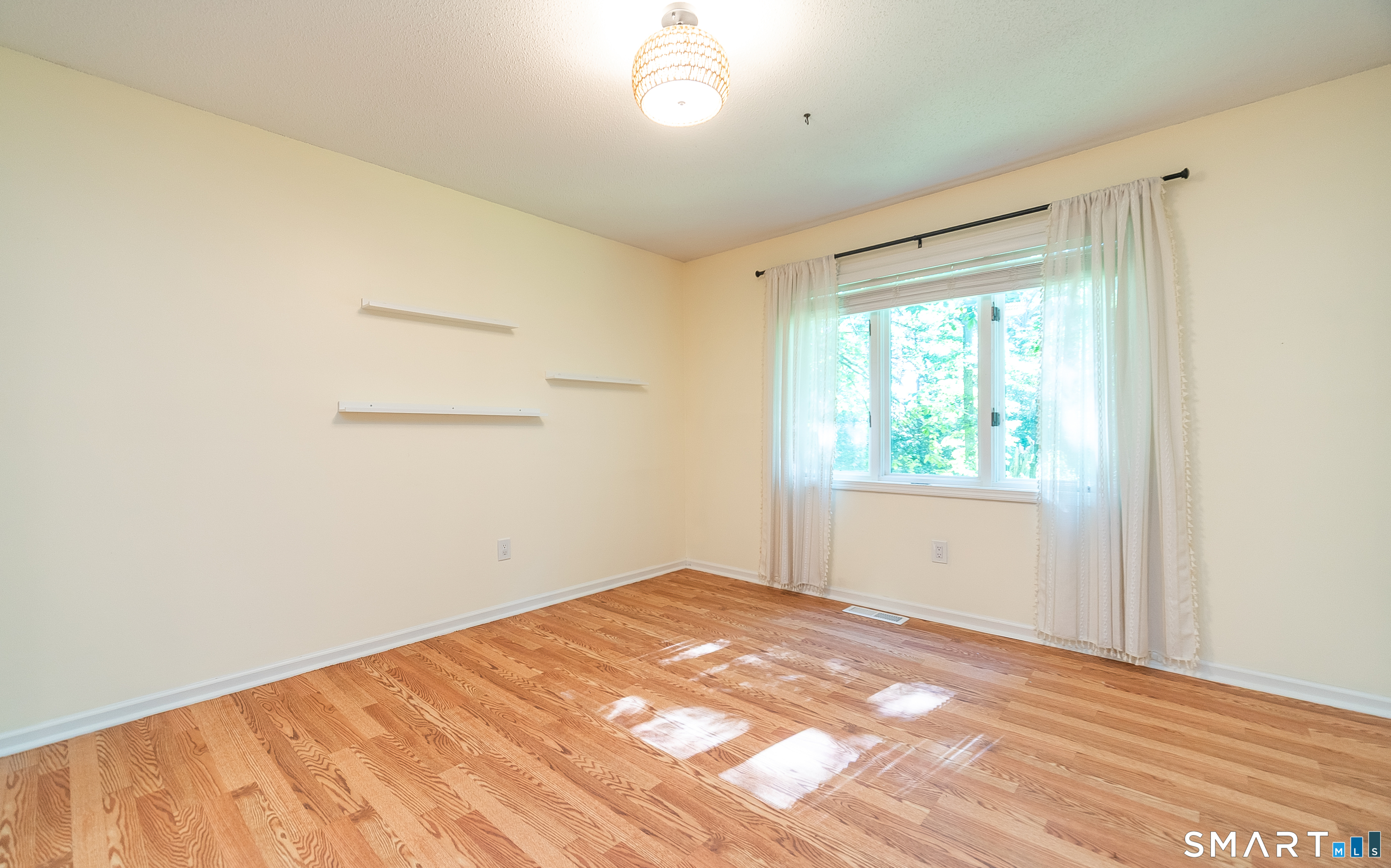 107 Meadow Street Milford CT 06461