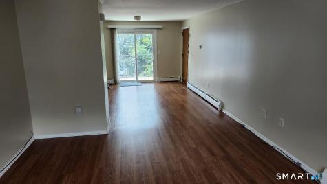 438 Blackstone Village Meriden CT 06450