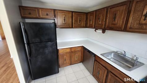 438 Blackstone Village Meriden CT 06450