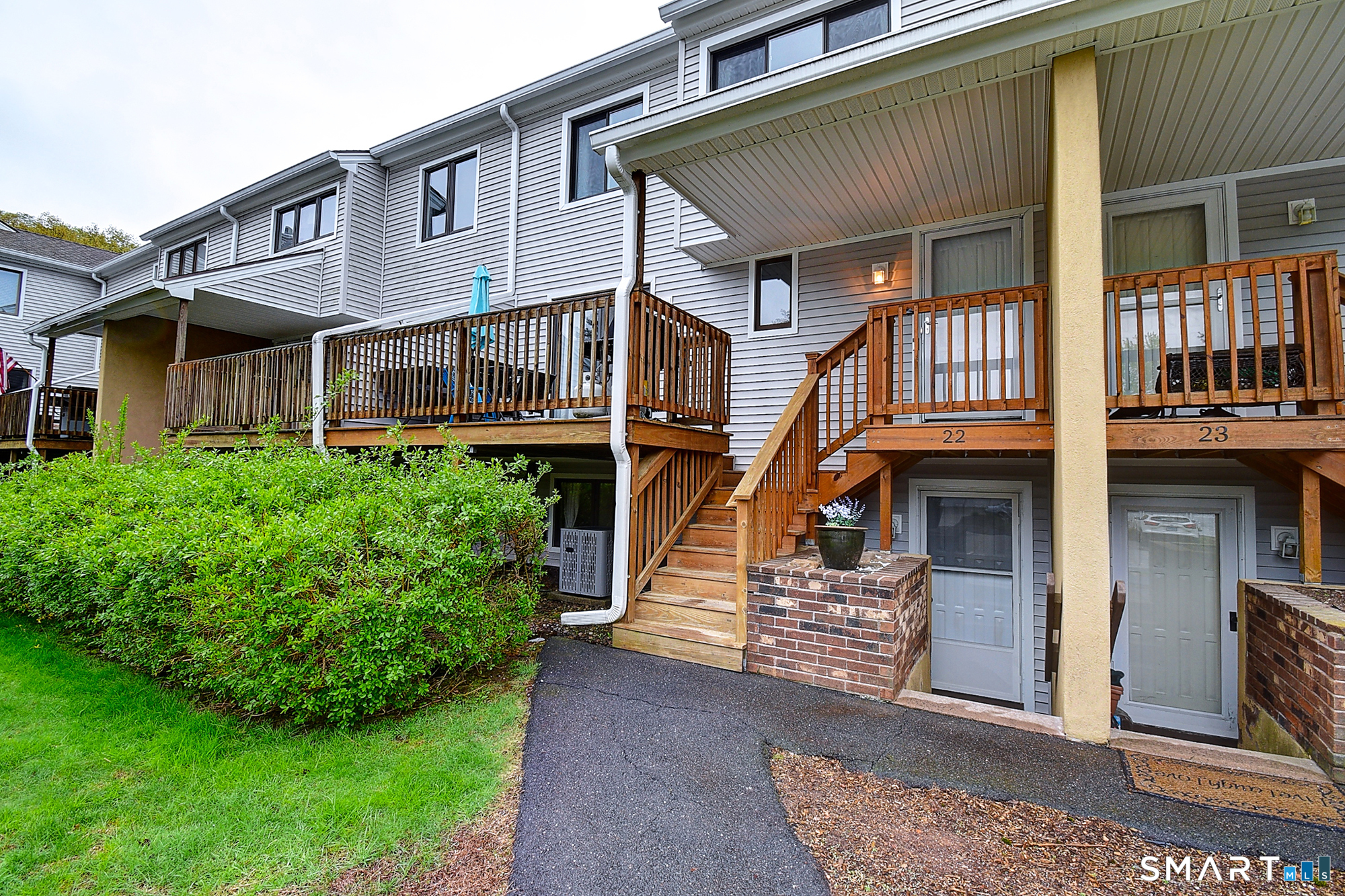 22 Dutton Place Way Glastonbury CT 06033