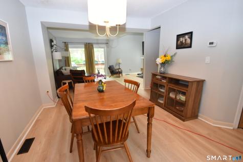 4 Wickhams Fancy Canton CT 06019