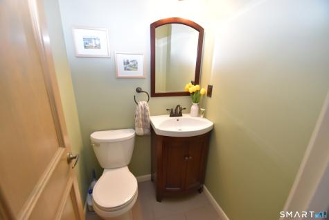 4 Wickhams Fancy Canton CT 06019