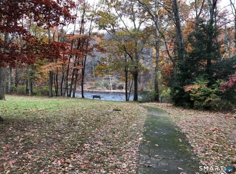 4 Wickhams Fancy Canton CT 06019