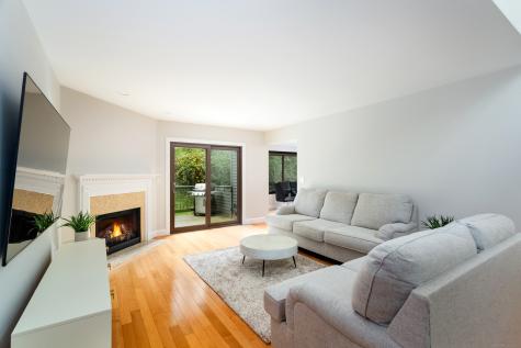 4 Pond View Drive Brookfield CT 06804