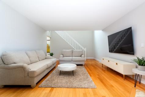 4 Pond View Drive Brookfield CT 06804