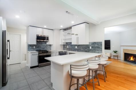 4 Pond View Drive Brookfield CT 06804