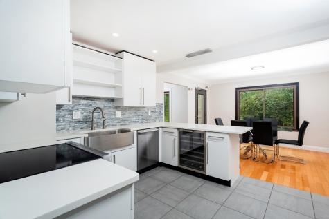 4 Pond View Drive Brookfield CT 06804