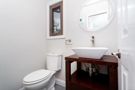 4 Pond View Drive Brookfield CT 06804