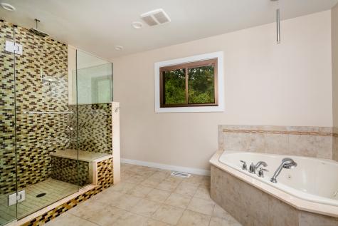 4 Pond View Drive Brookfield CT 06804