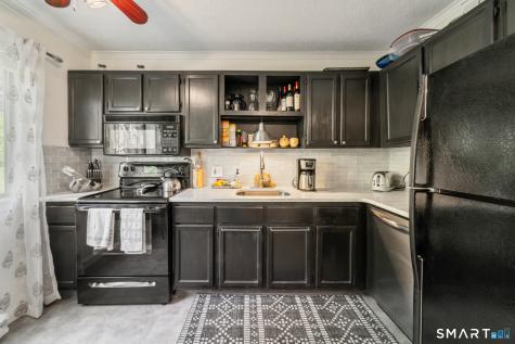 877 Heritage Village Southbury CT 06488