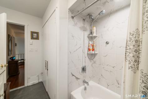 877 Heritage Village Southbury CT 06488