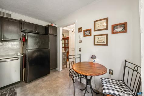 877 Heritage Village Southbury CT 06488