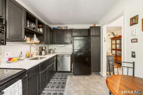 877 Heritage Village Southbury CT 06488