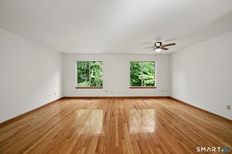 83 Columbus Place Stamford CT 06907