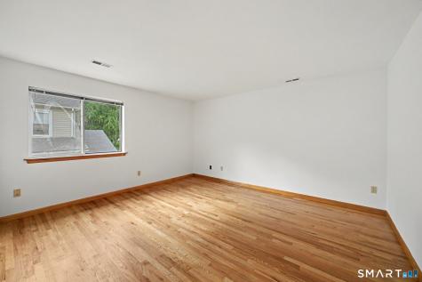 83 Columbus Place Stamford CT 06907