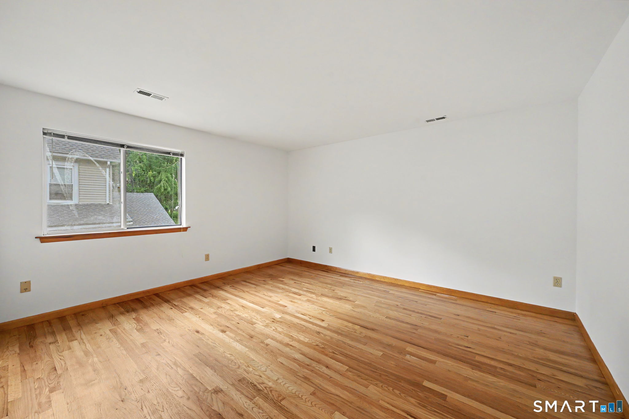83 Columbus Place Stamford CT 06907