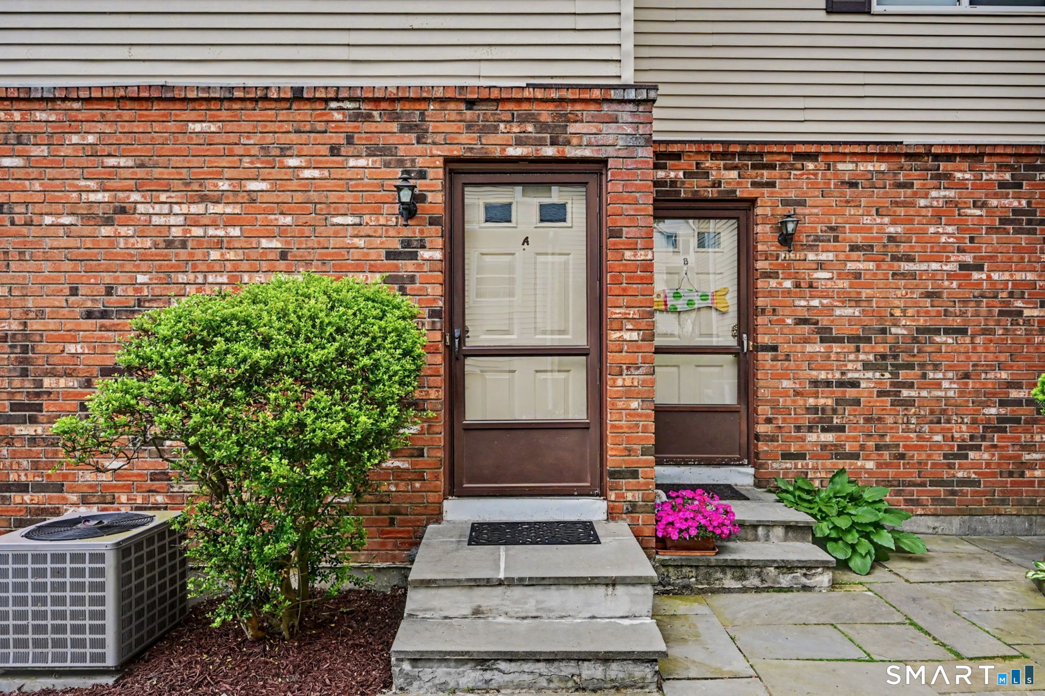 83 Columbus Place Stamford CT 06907