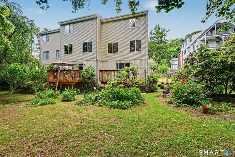 83 Columbus Place Stamford CT 06907