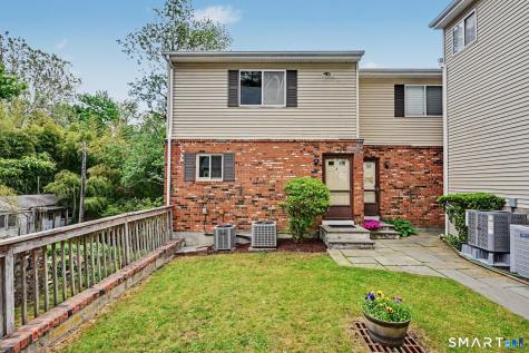 83 Columbus Place Stamford CT 06907