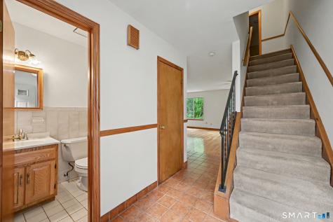 83 Columbus Place Stamford CT 06907