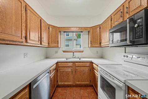 83 Columbus Place Stamford CT 06907