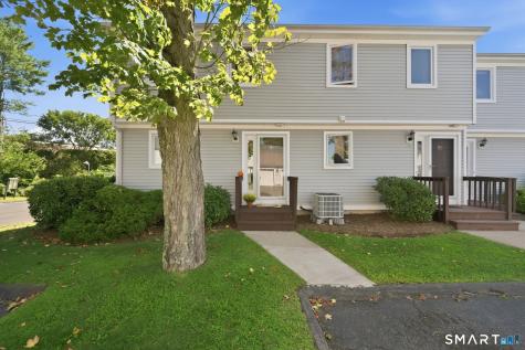 59 Mallard Cove East Hampton CT 06424