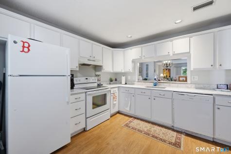 59 Mallard Cove East Hampton CT 06424