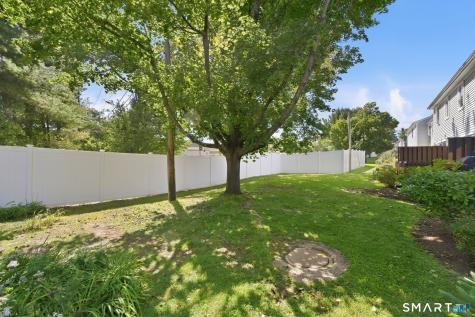 59 Mallard Cove East Hampton CT 06424