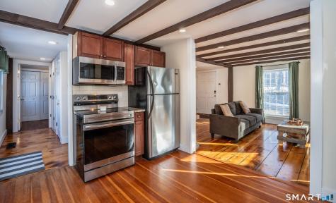 22 Old Hartford Avenue East Granby CT 06026