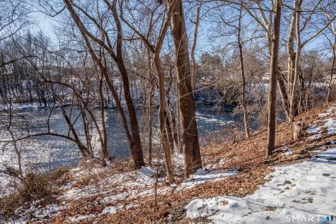 22 Old Hartford Avenue East Granby CT 06026