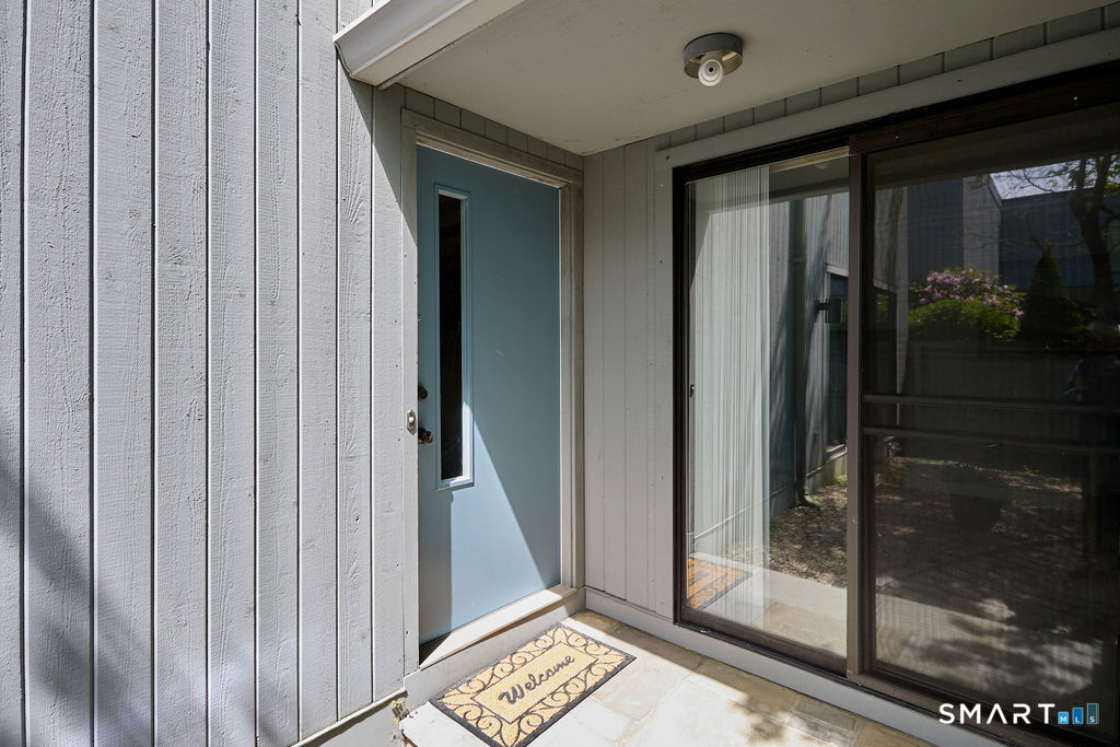 6 Hollyberry Lane Ridgefield CT 06877