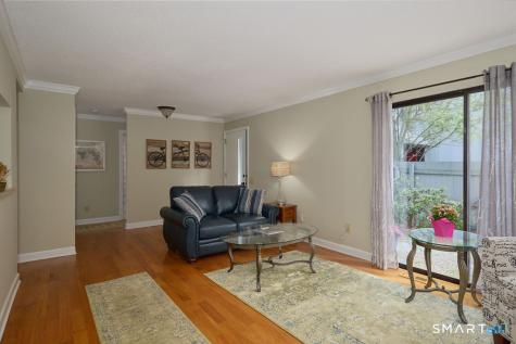 6 Hollyberry Lane Ridgefield CT 06877