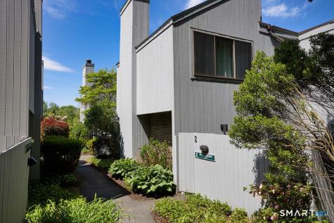 6 Hollyberry Lane Ridgefield CT 06877