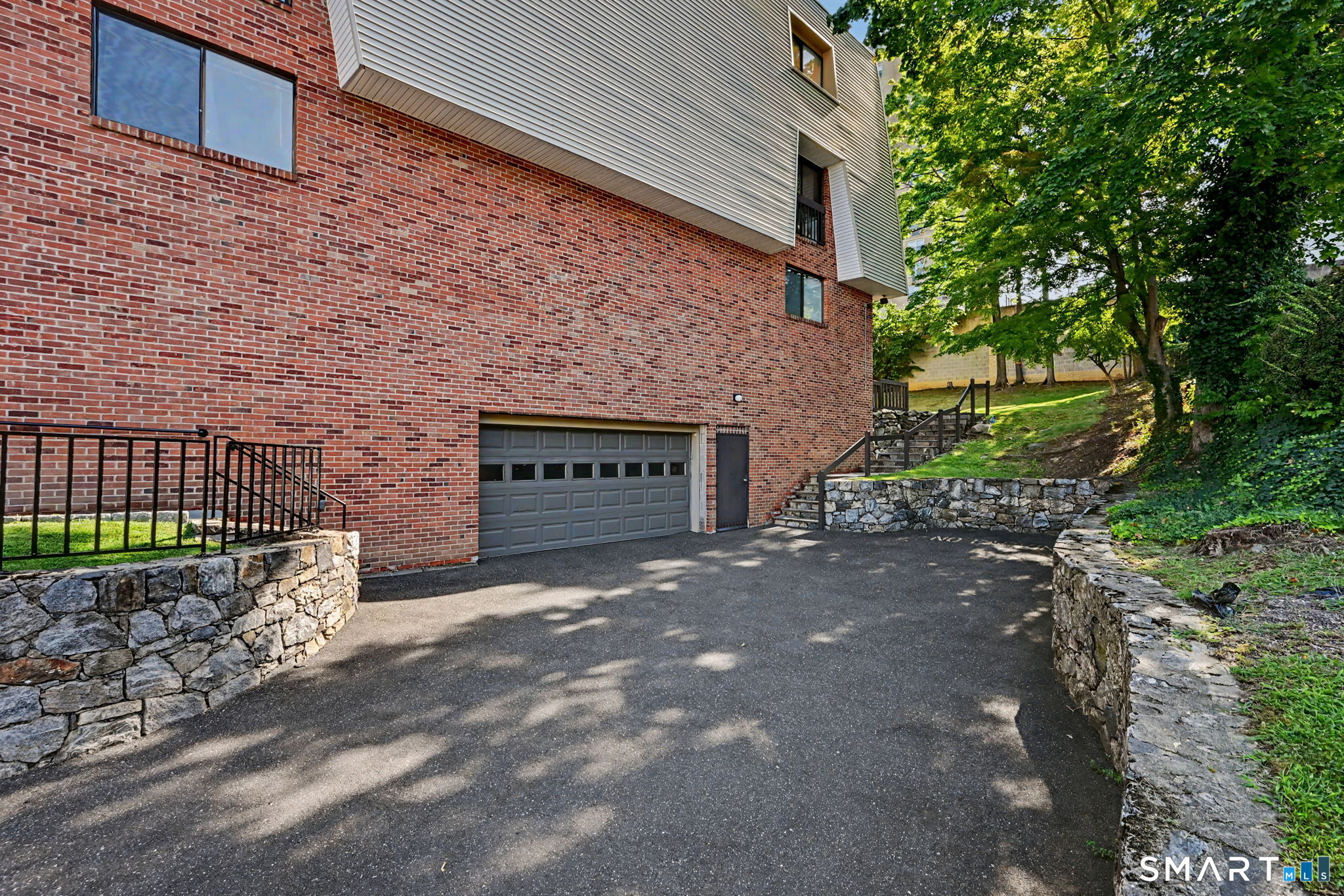 1 Valley Road Stamford CT 06902