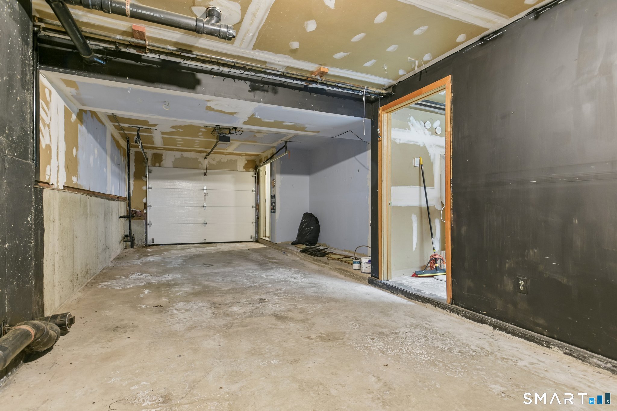 2480 Whitney Avenue Hamden CT 06518