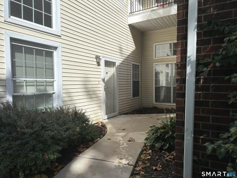 212 Carriage Crossing Lane Middletown CT 06457