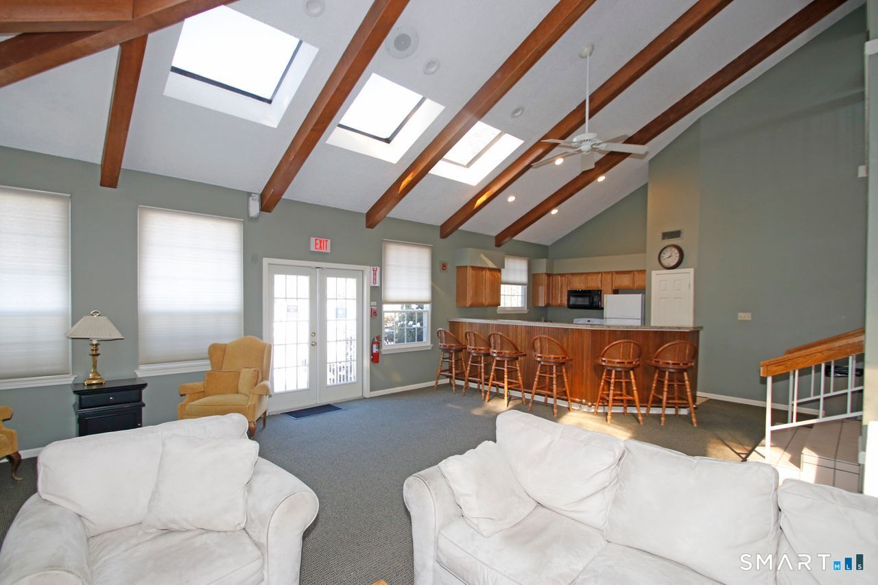 212 Carriage Crossing Lane Middletown CT 06457